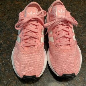 Adidas women’s sneakers